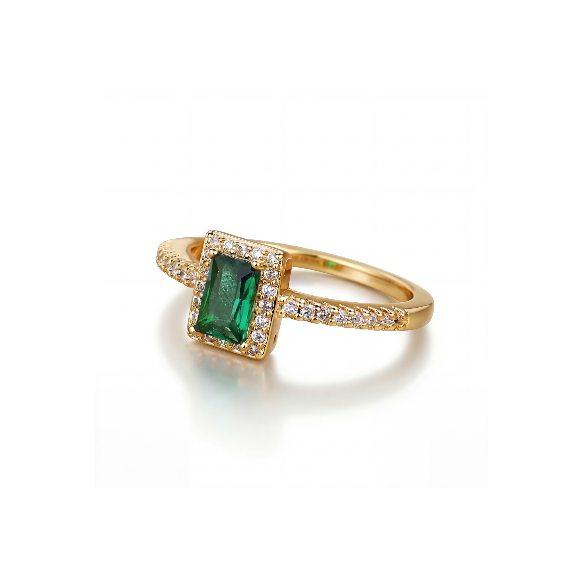 Aura Ring Emerald