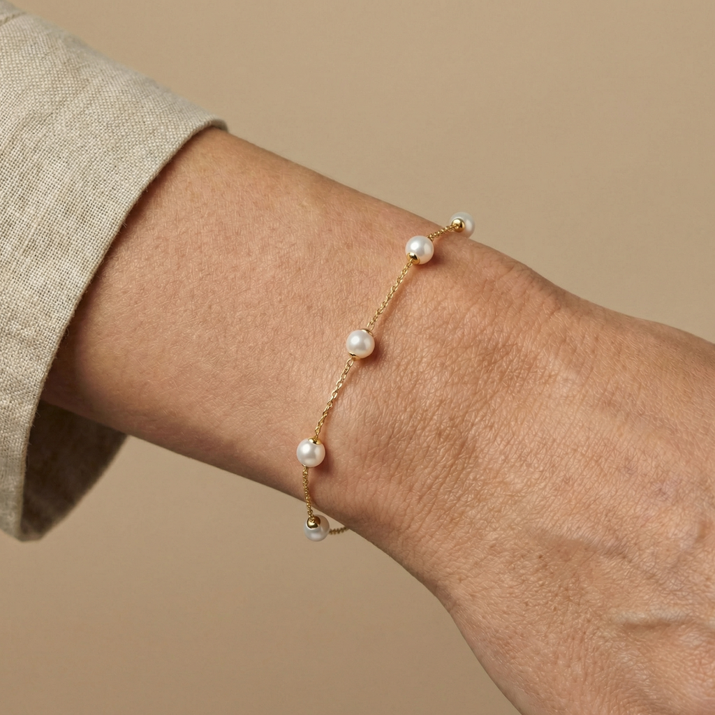 Gentle Pearl Cuff
