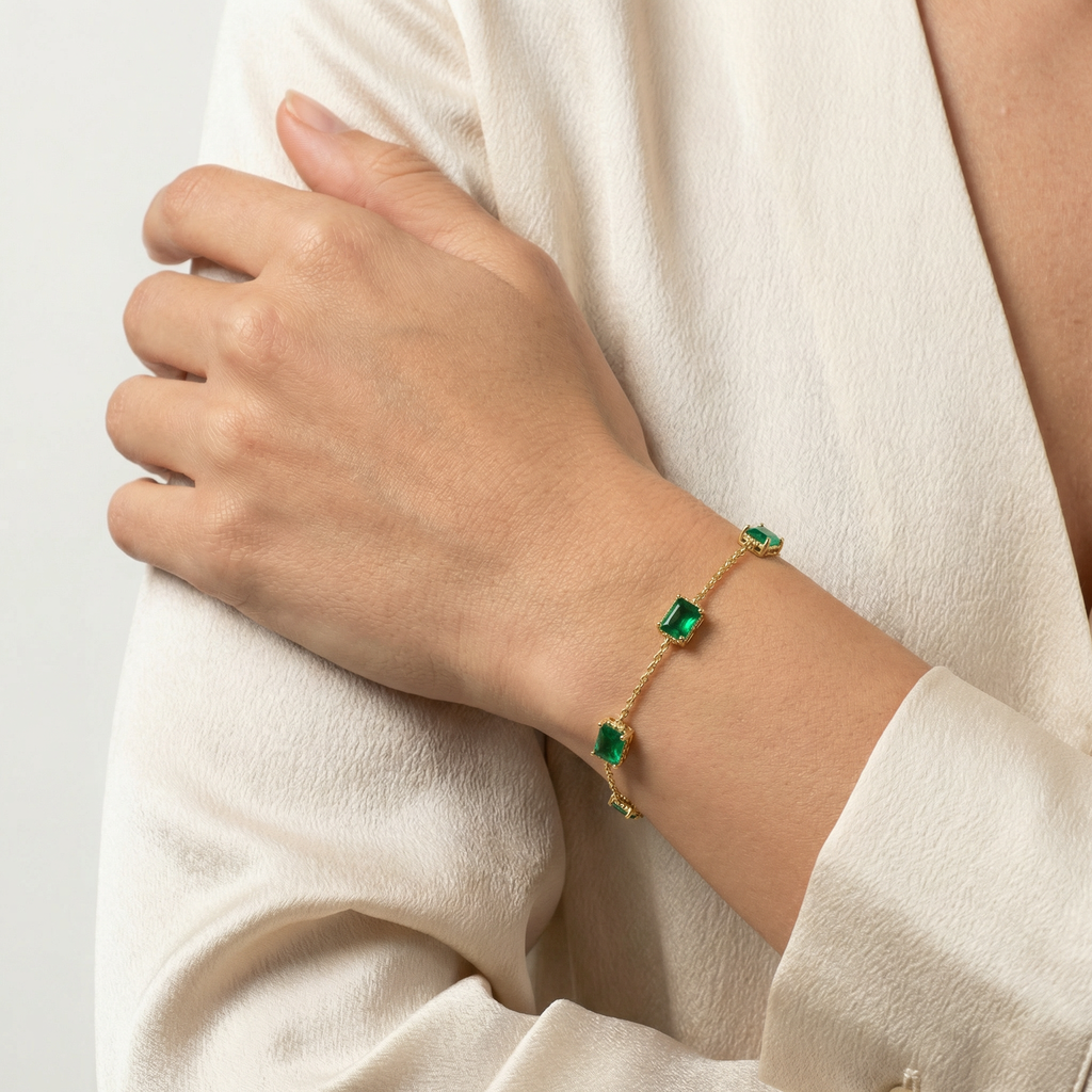 Emerald Beam Bracelet