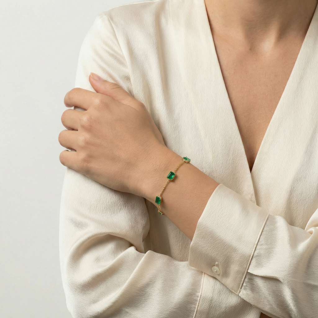 Emerald Beam Bracelet